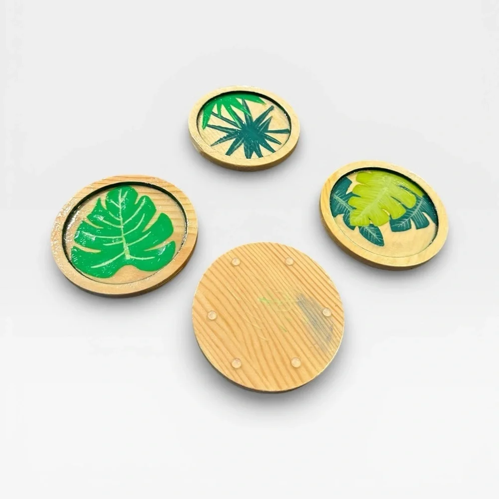 4 Handmade Leaf Patterned Coasters